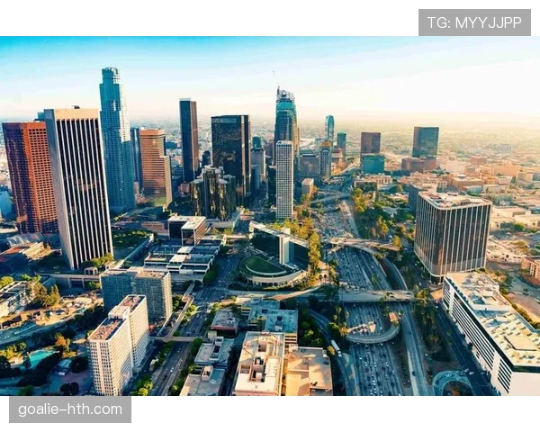 沙勒罗瓦防线表现抢眼，数据揭示防守稳定性成关键亮点