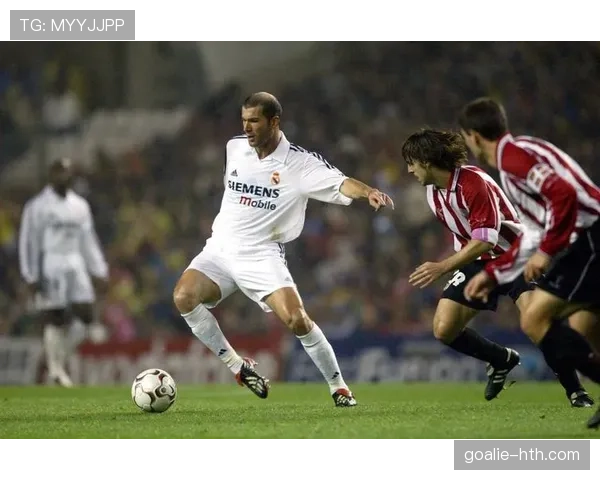 齐达内战术传承:体系延续与执教风格的现代演进 齐达内战术传承:体系延续与执教风格的现代演进